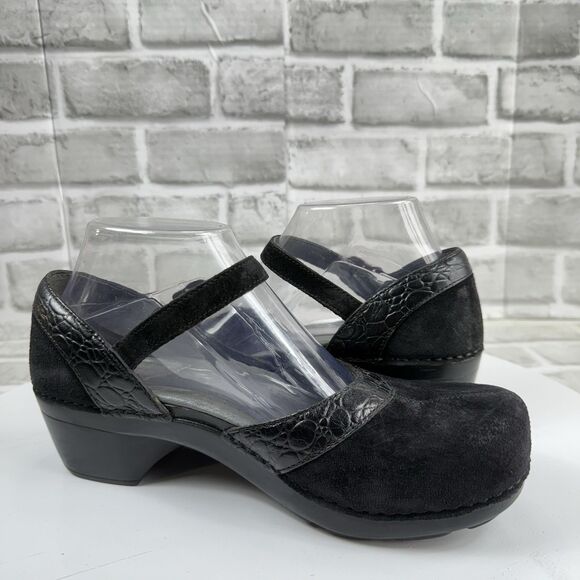 Dansko Sally Women's Size 39 -8.5/9 US Black Suede Leather Mary Jane Clogs - Picture 3 of 13